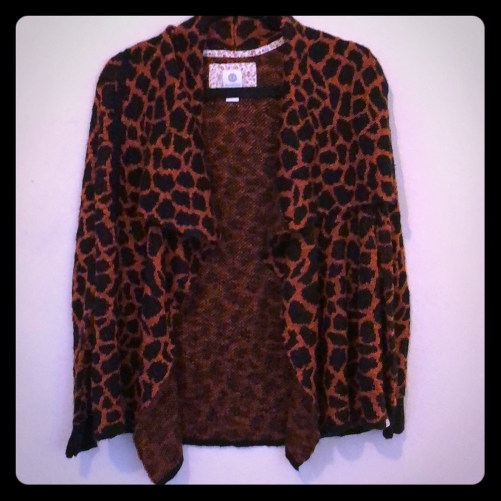 Element sweater